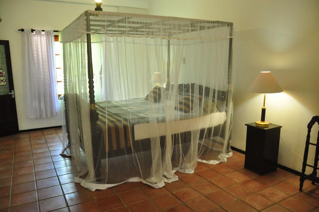 Asantha Guest House Унаватуна Стая снимка