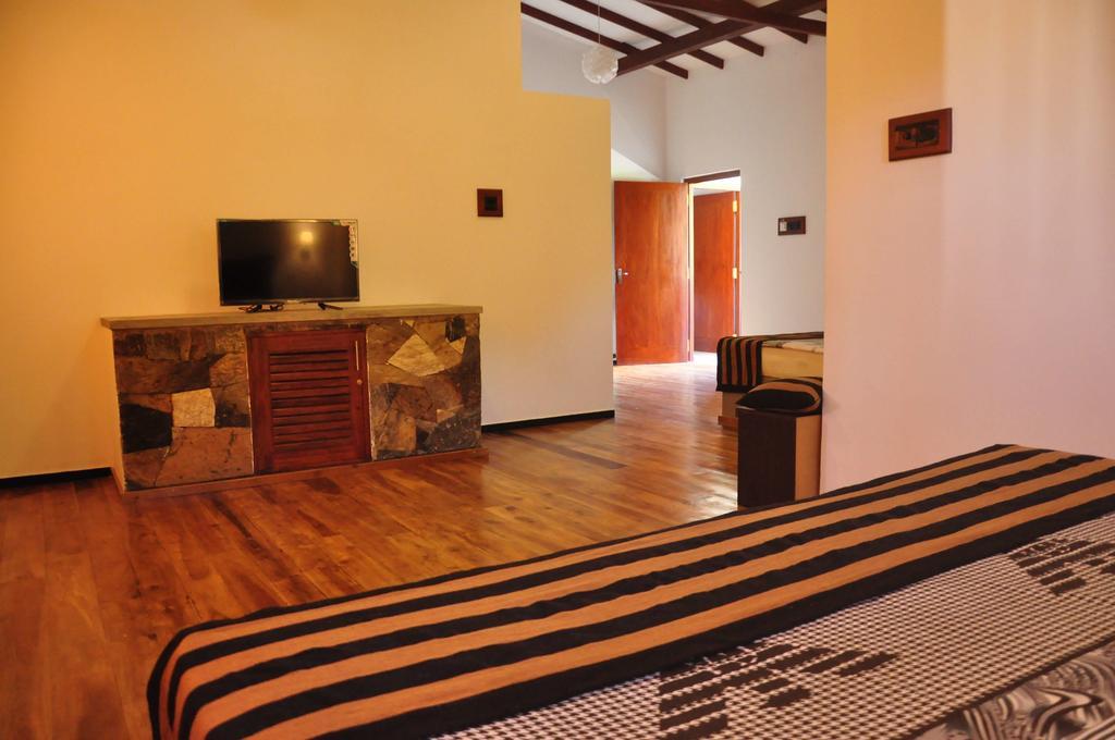 Asantha Guest House Унаватуна Стая снимка