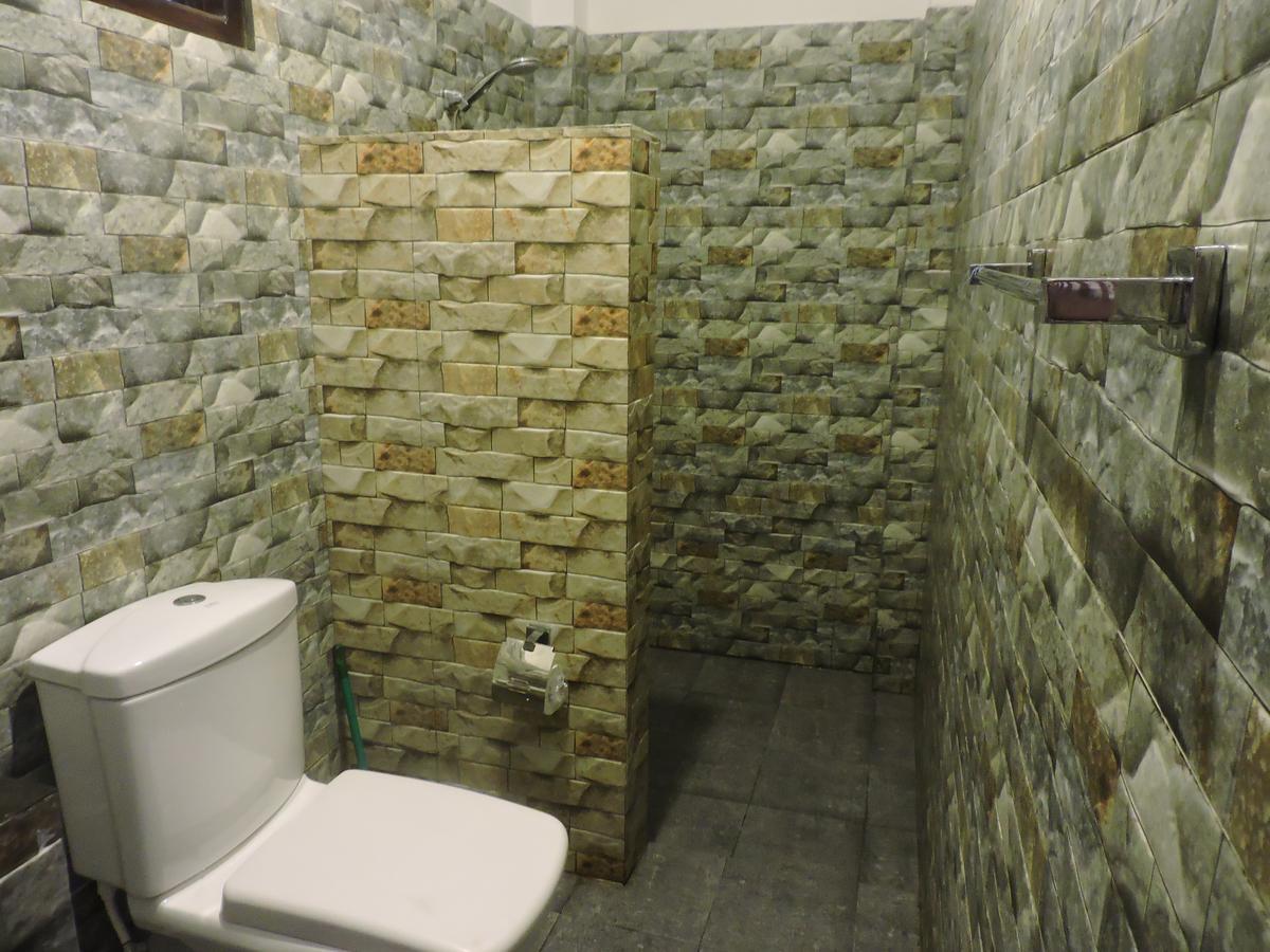 Asantha Guest House Унаватуна Екстериор снимка